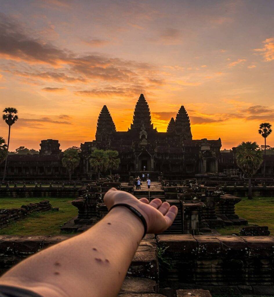 unesco-heritage-sites-angkor-wat-bites